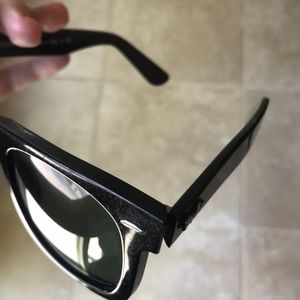 Additional pics ray bans